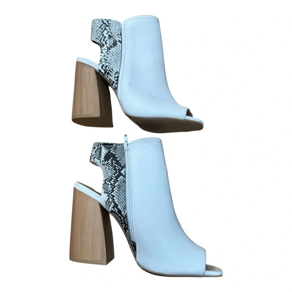 Qupid White and Snake Print Ankle Bootie - Picture 7 of 16